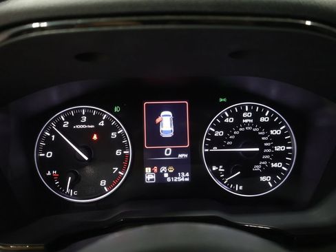 Used 2024 Subaru Outback Premium AWD/4WD image 38