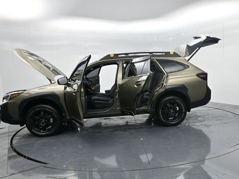 Used 2025 Subaru Outback Wilderness w/ Wilderness Package image 76