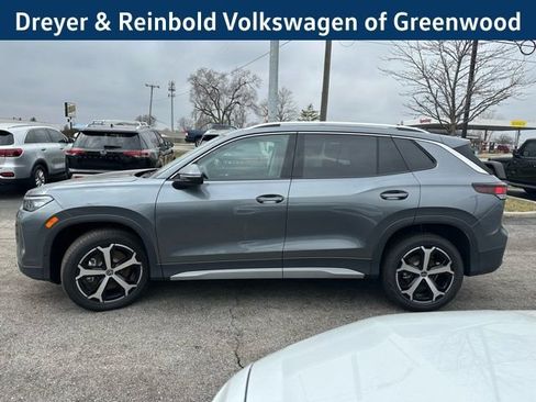 New 2026 Volkswagen Tiguan SE image 4