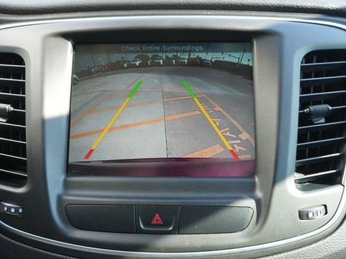 Used 2015 Chrysler 200 Limited w/ Comfort Group FWD image 22