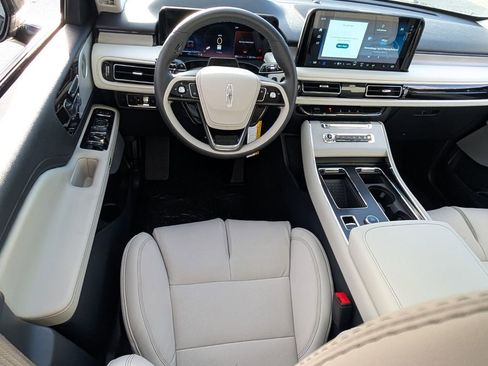 New 2026 Lincoln Aviator Reserve AWD/4WD image 14