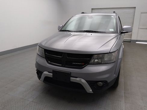Used 2020 Dodge Journey Crossroad FWD image 15