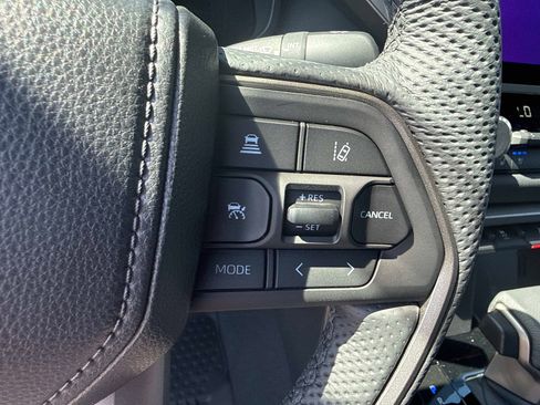 New 2026 Toyota Tundra Limited AWD/4WD image 25