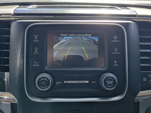 Used 2018 RAM 2500 Big Horn w/ Sport Appearance Group AWD/4WD image 23