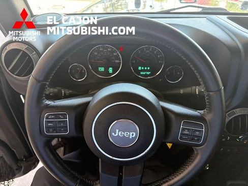 Used 2018 Jeep Wrangler Sport AWD/4WD image 14