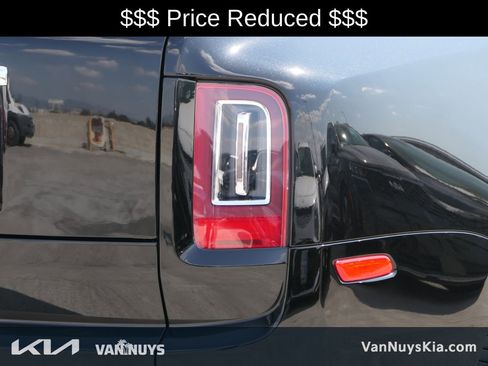 Used 2022 Rolls-Royce Cullinan image 4