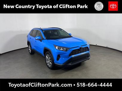 Used 2021 Toyota RAV4 XLE Premium w/ Carpet Mat Package (TMS)