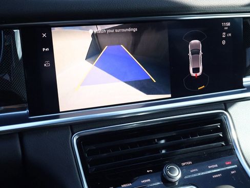 Certified 2023 Porsche Panamera 4 image 19