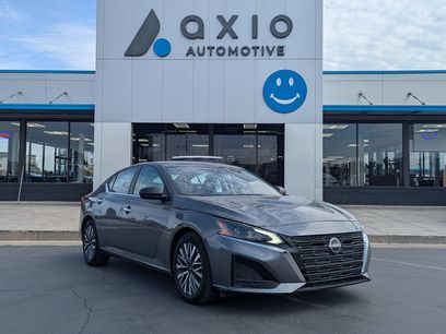 Used 2025 Nissan Altima 2.5 SV