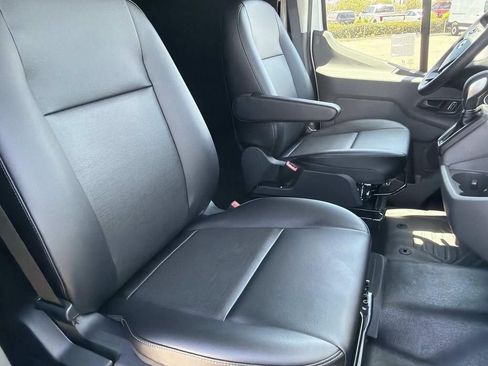 New 2026 Ford Transit 250 148 Medium Roof w/ Load Area Protection Package RWD image 23