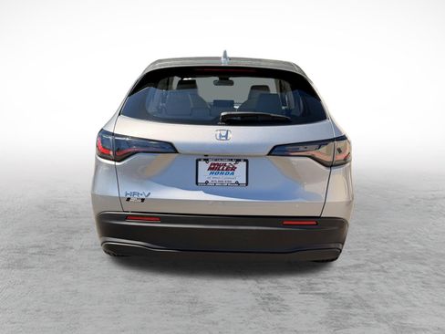 Certified 2023 Honda HR-V LX image 5