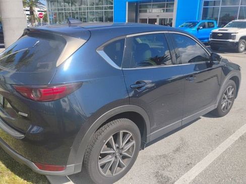 Used 2017 MAZDA CX-5 Grand Touring image 3