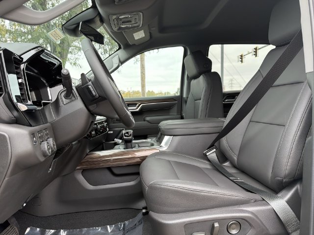 New 2026 Chevrolet Silverado 1500 RST w/ RST All Star Premium Package AWD/4WD image 25