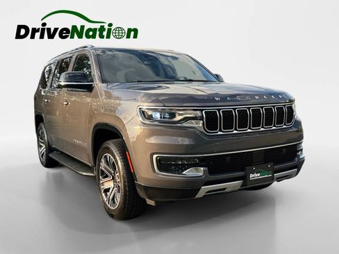 Used 2024 Jeep Wagoneer Series II AWD/4WD image 3