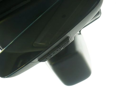 Used 2018 Land Rover Discovery HSE image 24