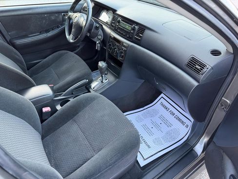 Used 2006 Toyota Corolla CE FWD image 9