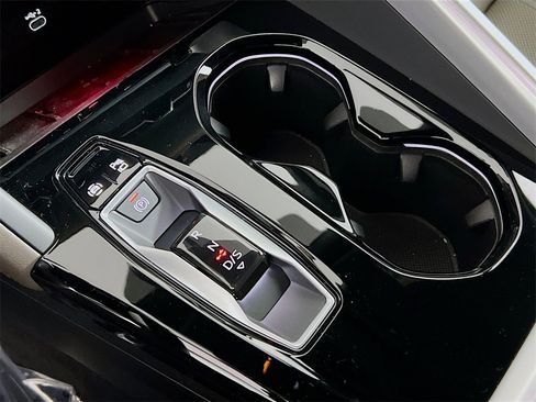 New 2025 Audi Q5 2.0T Premium Plus image 16