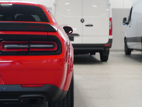 Used 2023 Dodge Challenger SRT Hellcat image 12