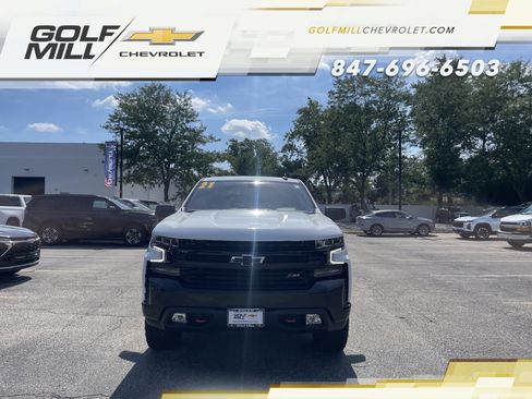 Used 2021 Chevrolet Silverado 1500 LT Trail Boss w/ Bed Protection Package AWD/4WD image 3