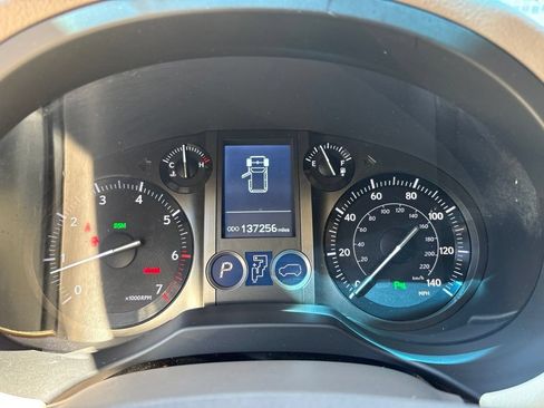 Used 2015 Lexus GX 460 w/ Premium Package AWD/4WD image 18