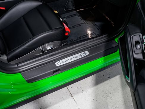 Used 2014 Porsche 911 Carrera 4S image 28