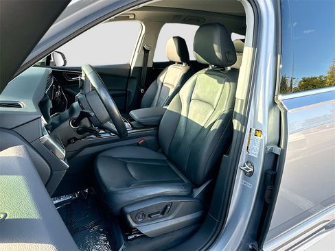 Used 2022 Audi Q7 3.0T Premium Plus w/ Premium Plus Package image 22