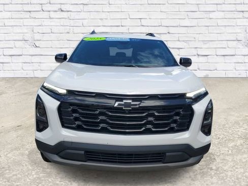 Certified 2025 Chevrolet Equinox LT w/ Safety and Technology Package FWD image 6