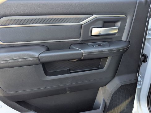 New 2026 RAM 3500 Big Horn AWD/4WD image 12
