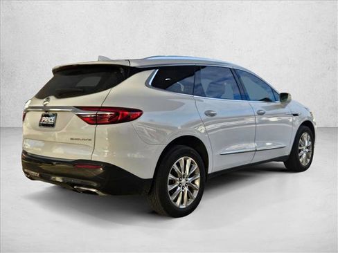 Used 2019 Buick Enclave Premium image 5