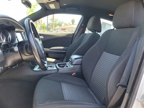 Used 2023 Dodge Charger SXT RWD image 10