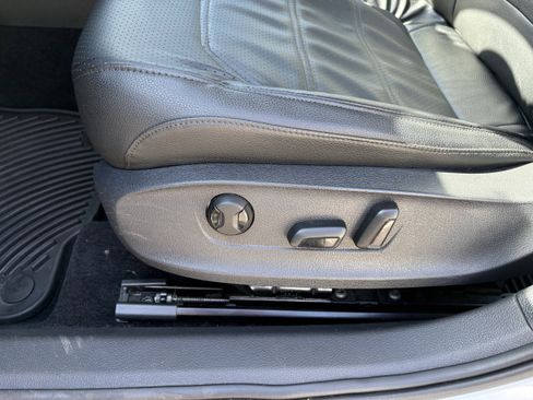 Used 2013 Volkswagen Passat 2.5 SE image 37