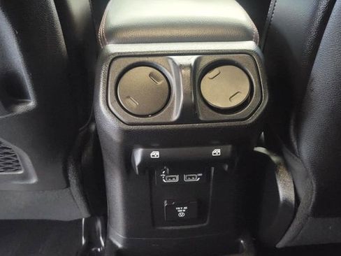 Used 2020 Jeep Wrangler Unlimited Rubicon w/ Quick Order Package 28Y Recon AWD/4WD image 21