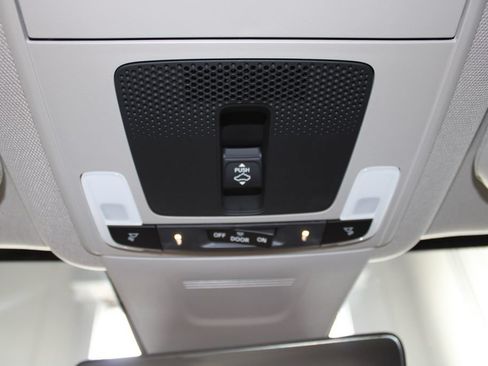 Used 2024 Honda CR-V EX-L image 25
