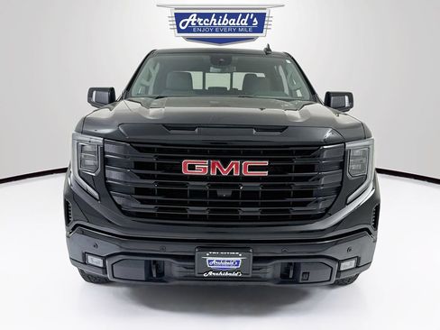 Used 2024 GMC Sierra 1500 Elevation w/ Preferred Package AWD/4WD image 2