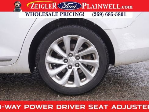Used 2016 Buick LaCrosse Leather image 5