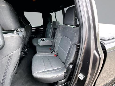 Used 2021 RAM 1500 Big Horn AWD/4WD image 15