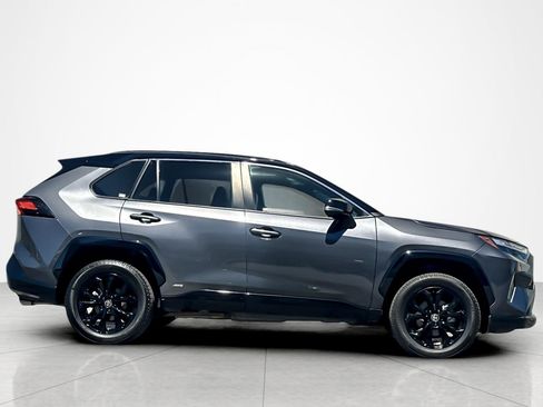 Used 2023 Toyota RAV4 XSE AWD/4WD image 6