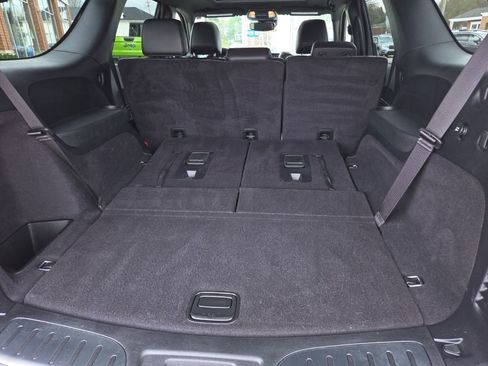 Used 2025 Dodge Durango GT image 27