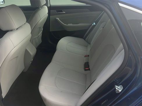 Used 2018 Hyundai Sonata SEL w/ Cargo Package image 12