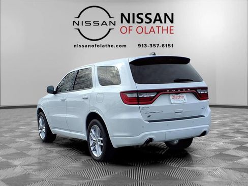 Used 2023 Dodge Durango GT image 3