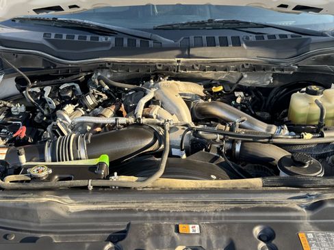 Used 2021 Ford F250 XL AWD/4WD image 24
