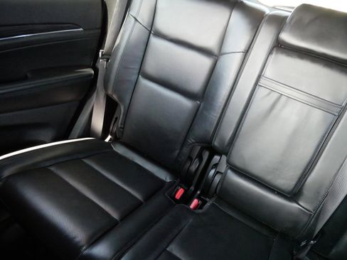 Used 2020 Jeep Grand Cherokee Limited w/ Luxury Group II image 12