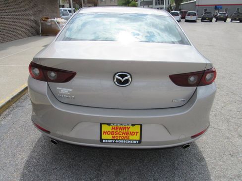 Used 2024 MAZDA MAZDA3 s FWD image 3