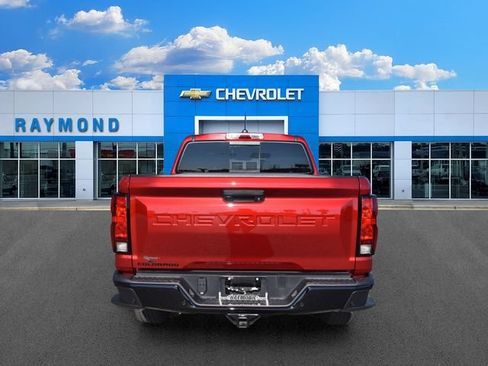 Used 2026 Chevrolet Colorado Trail Boss AWD/4WD image 4