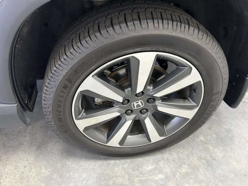 Used 2023 Honda Pilot Elite image 10