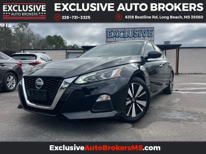 Used 2022 Nissan Altima 2.5 SV