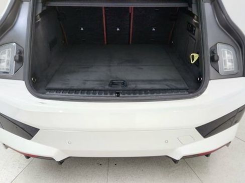 Used 2024 BMW iX xDrive50 w/ Premium Package AWD/4WD image 14