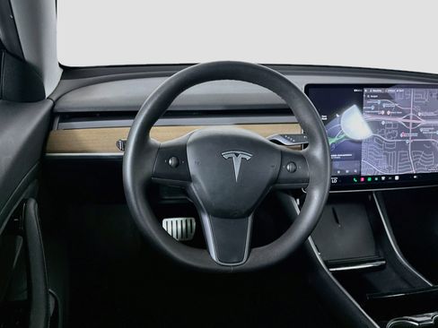 Used 2020 Tesla Model 3 Performance AWD/4WD image 17