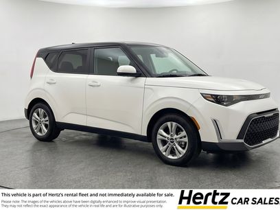 Used 2025 Kia Soul LX w/ LX Technology Package