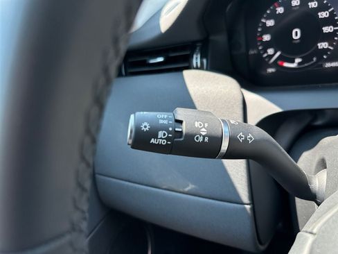 Used 2025 Land Rover Discovery Sport S AWD/4WD image 19
